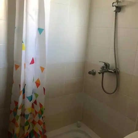 Cute Apt, Pollo アパート サニービーチ